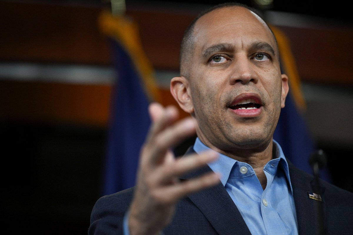 House Democratic Leader Hakeem Jeffries slams Trump order shutting US Department of Education