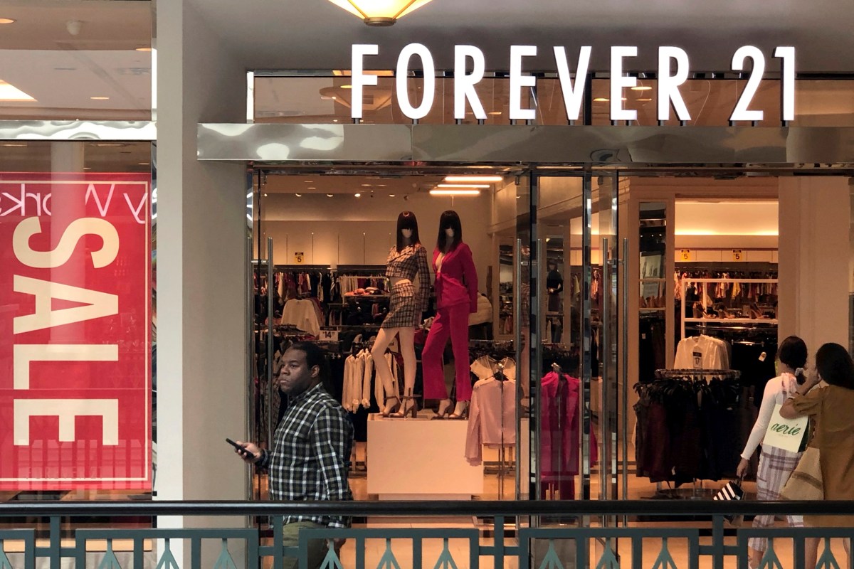 FILE PHOTO: Shoppers enter a Forever 21 fashion retail store at the King of Prussia mall in King of Prussia, Pennsylvania, U.S. September 30, 2019.