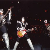 Kiss live in Paris