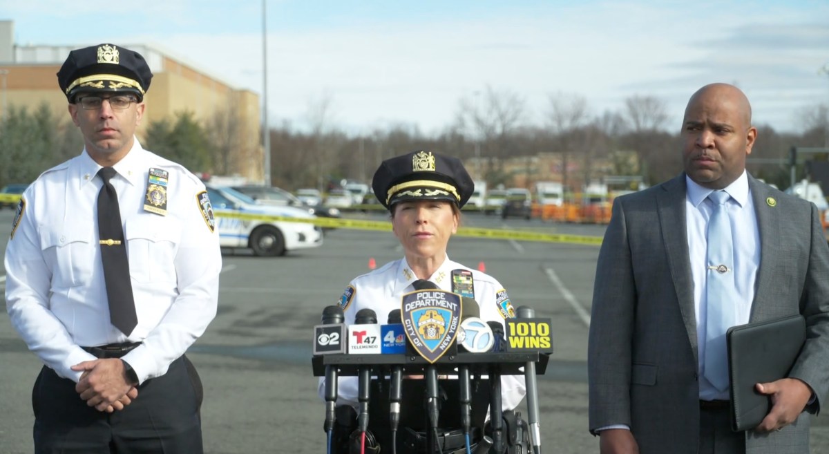 NYPD chief speaks about Staten Island police-involved shooting