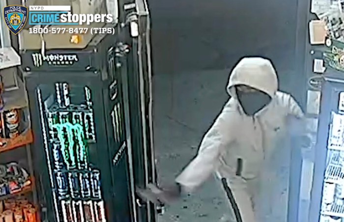 Suspect in Brooklyn bodega shooting