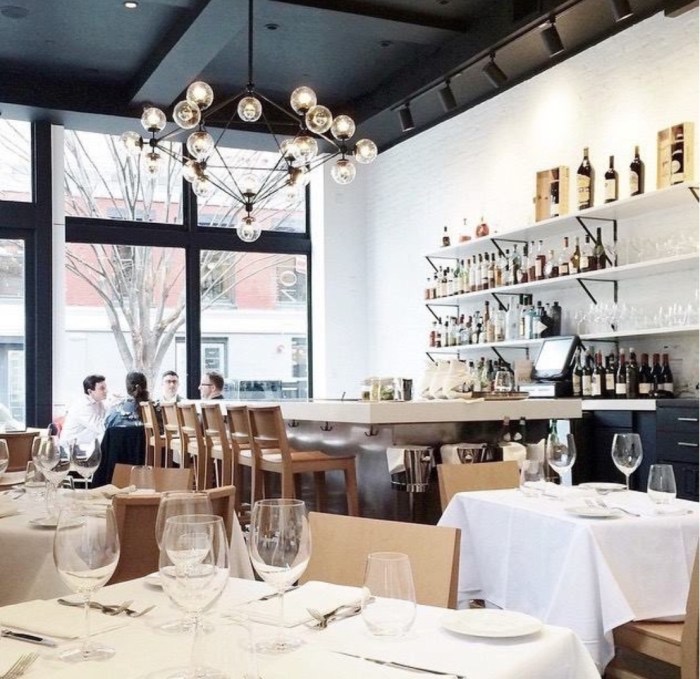 Diners at Il Mulino Prime in SoHo